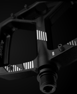 RaceFace Aeffect R Flat Aluminum Pedals