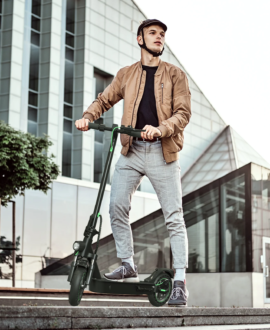 isinwheel S9 Max Electric Scooter 22 Mile Range 21 MPH 500W with App Control New Canada Only