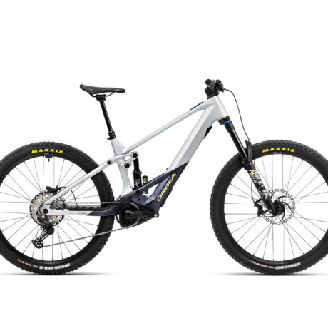 SALE: Orbea Wild M10 – 2024