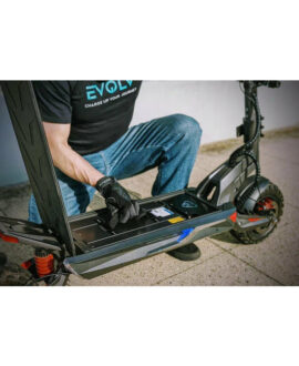 Evolv Rides Corsa 60V 26Ah 600W Stand Up Electric Scooter