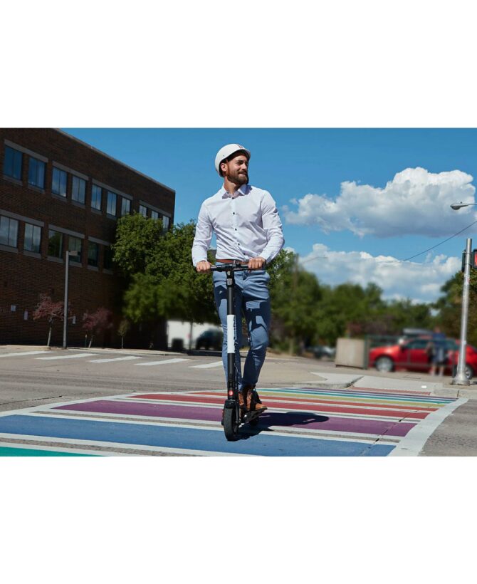 GoTrax XR Elite 36V/7.8Ah 300W Stand Up Electric Scooter