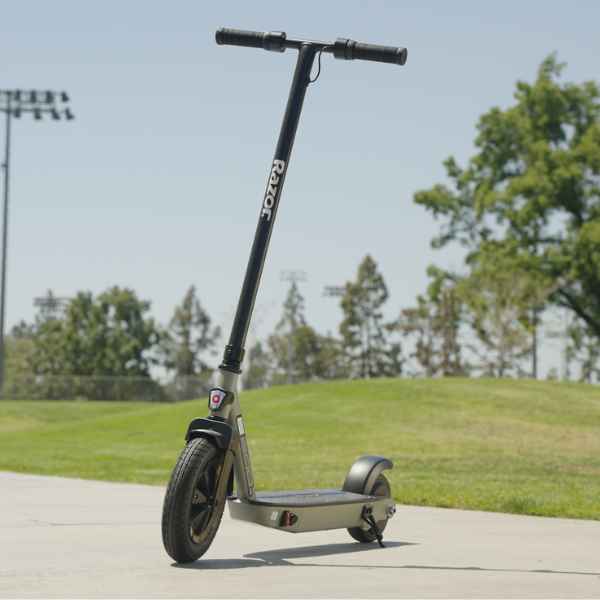 Razor E200 HD 24v 200W Electric Scooter