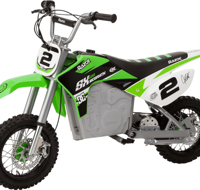 Razor - Dirt Rocket SX500 McGrath - Green | Capacity 175lb | Recommended ages 14+