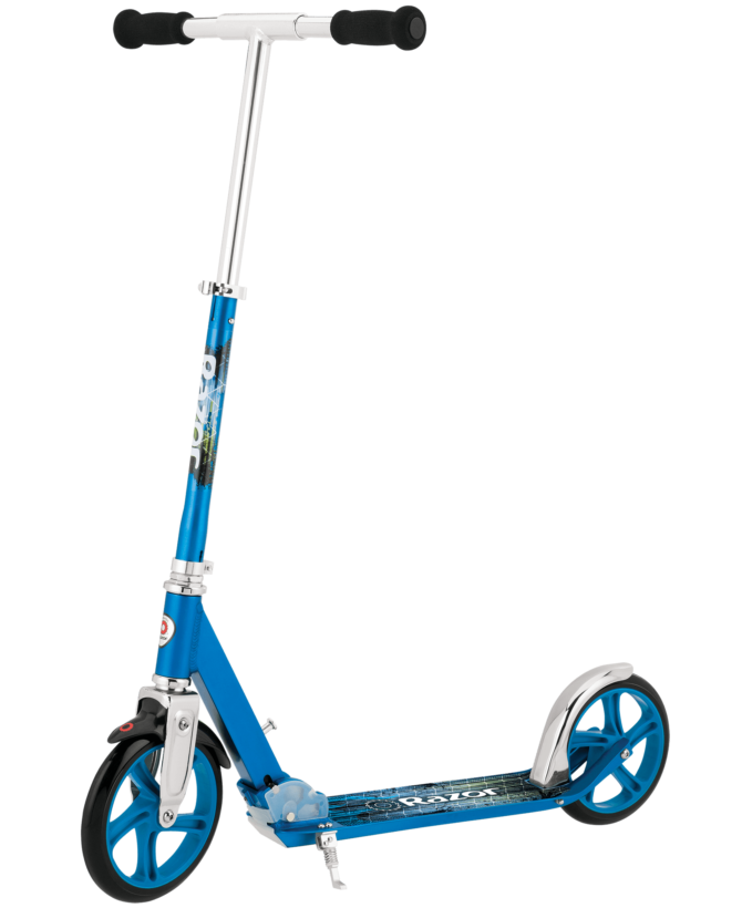 Razor - A5 LUX Kick Scooter | Capacity 220lb | Recommended ages 8+