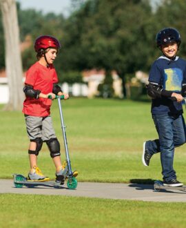 Razor - A3 Scooter | Capacity 143lbs | Recommended ages 5 & Up