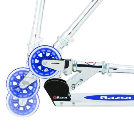 Razor - A3 Scooter | Capacity 143lbs | Recommended ages 5 & Up