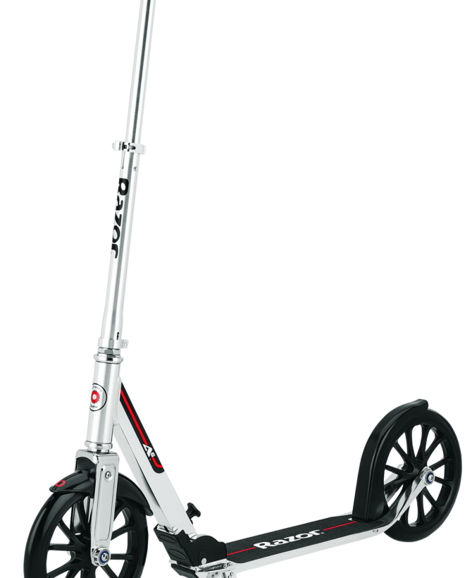 Razor - Razor A6 Scooter | Capacity 220lb | Recommended ages 8+